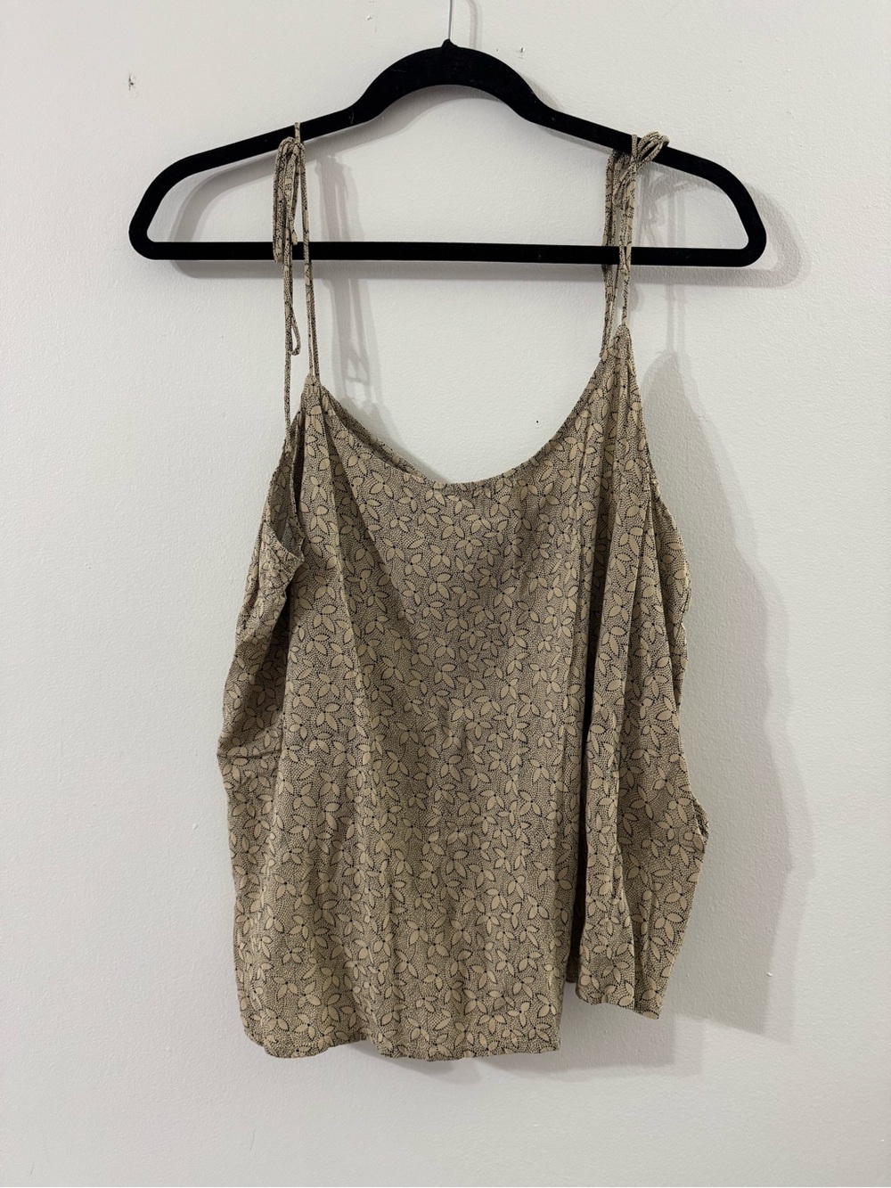 Levi’s Floral Tie-Shoulder Tank Top